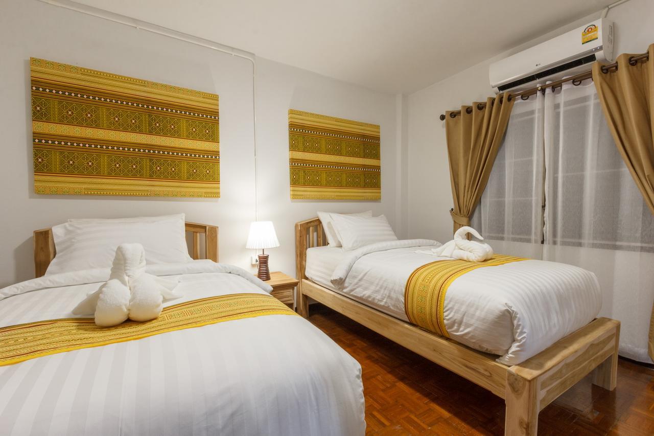 Baan Singharaj Hotell Chiang Mai Exteriör bild